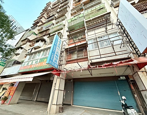 (租)亞灣民權林陰大道黃金1+2樓6米寬店面 - Image 2