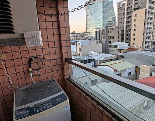 🔥🔥台水台電可租補陽台獨洗曬有電梯🔥🔥 - Image 1
