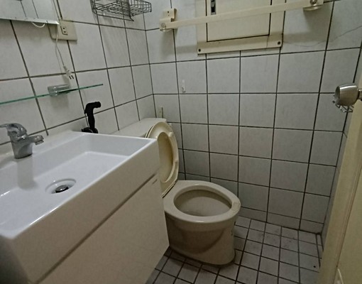 樹孝商圈學區三房24小時管理大樓 - Image 4