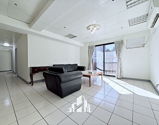 近文心家樂福🎈稀有4房高層戶🎈可租補可寵 - Image 2