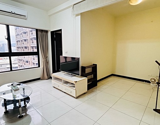 樹仁三街新美館1+1房，衛浴開窗(9/30入住) - Image 2