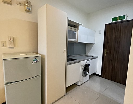 七張捷運正樓上,出站即到家,不用風吹雨淋(誠可議) - Image 2