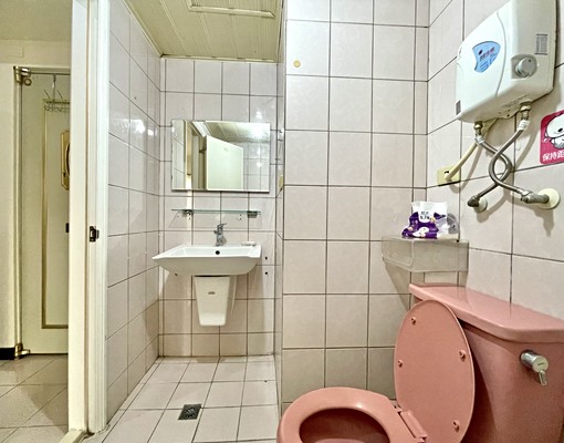 獨洗曬台水電套房💥近科博館民權忠明路精華區✨️社宅免仲介費 - Image 6