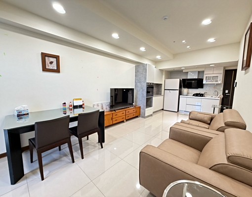 [遠雄幸福成]朝南視野戶系統櫃大2房租金20000元含車含管 - Image 6