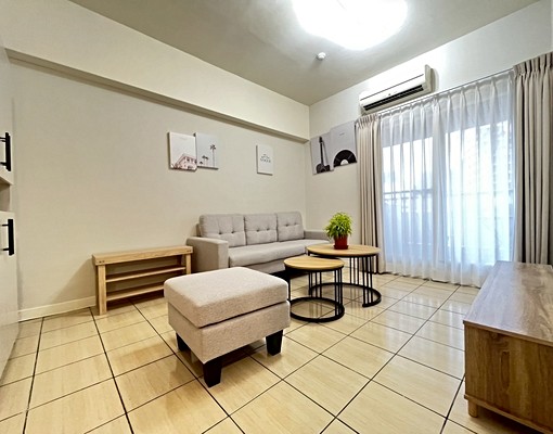 可租補✨松竹國小旁.松竹商圈全新裝潢傢俱全配大三房✨即刻入 - Image 1