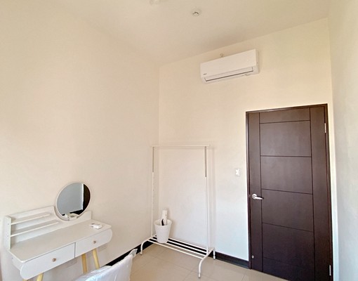 亞東醫院社區電梯大樓優質北歐風雅房出租 - Image 6