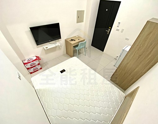 一中街可租補一層兩戶室內機車位附流理台電鍋 - Image 4