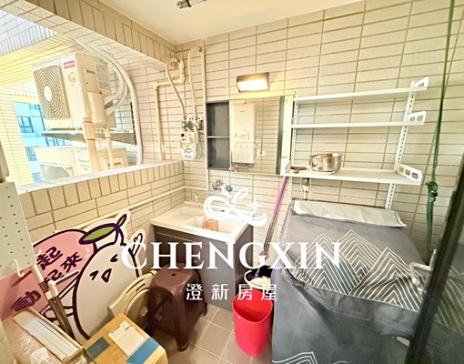 園區旁🔥電梯大樓屋齡新✨高樓層視野戶🏙️可報稅可雙車位✨ - Image 15