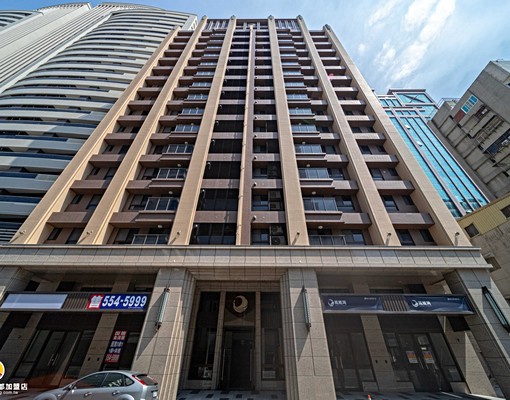 亞灣隆大鳳凰灣文青兩房 - Image 1