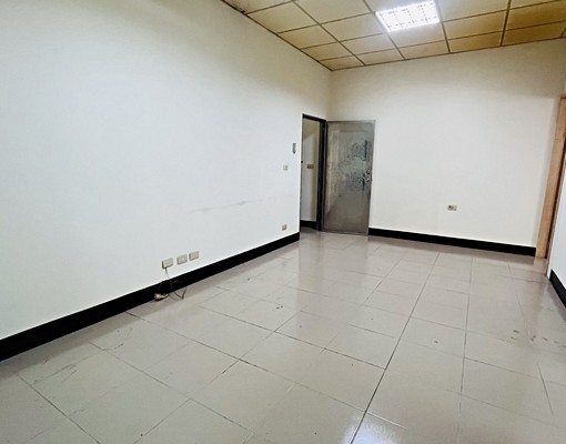 中科洲際透店🔥附倉儲&天車丨🉑報稅營登租補丨超好停車👍 - Image 13