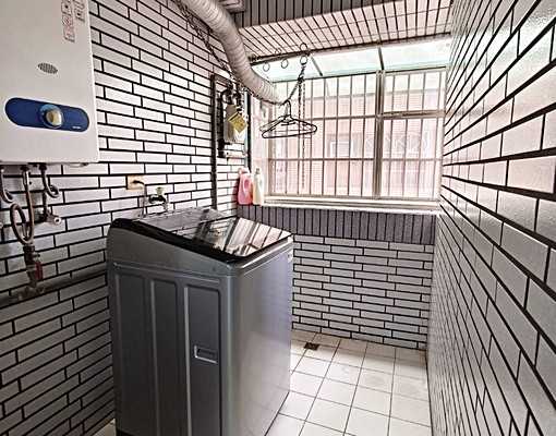 建工商圈｜採光佳大三房出租・含管理費 - Image 6