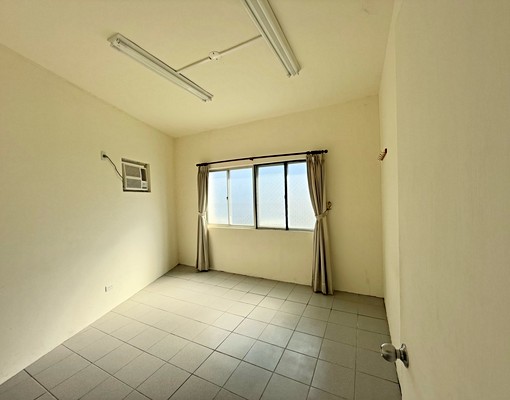 光華商圈三房｜整層住家｜採光佳｜近68.巨城.學區房｜可養寵 - Image 4