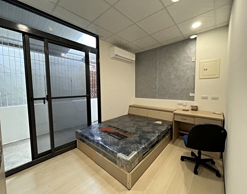 近成大、台南火車站大套房~可租補 - Image 5