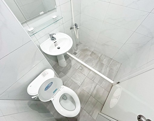 昌隆國小◆電梯套房◆採光獨洗可租補◆垃圾代收 - Image 6