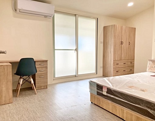 免服務費《菜寮捷運三重機捷10分鐘》有隔熱家具齊全2房美寓 - Image 1