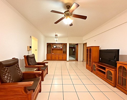 大鵬華城🍎電梯3房🍎可設籍租補 - Image 1