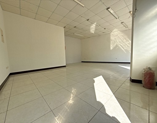 永康崑山中學黃金店面住家/工作室/辦公/倉庫 - Image 12