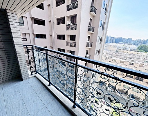 太原樹德樹孝育賢中山商圈💖可寵租補超美稀有大四房💖浴缸 - Image 4