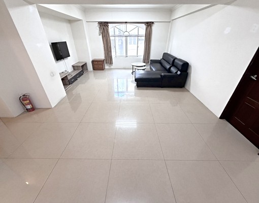 一層一戶大四房🉑租補戶籍✨傢俱電全配✨平面車位 - Image 3