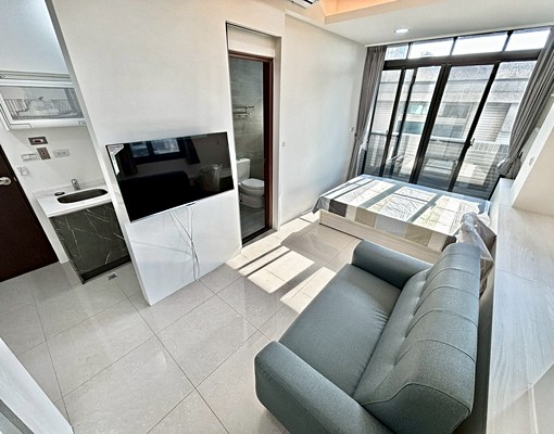 近洲際棒球場🔥超新類一房一廳🔥可租補🔥汽車好停🔥 - Image 1