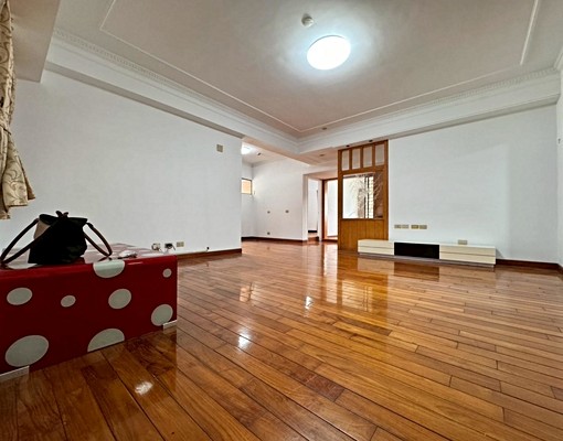 北屯官邸四房平面車位⭕可租補⭕可戶籍 - Image 2