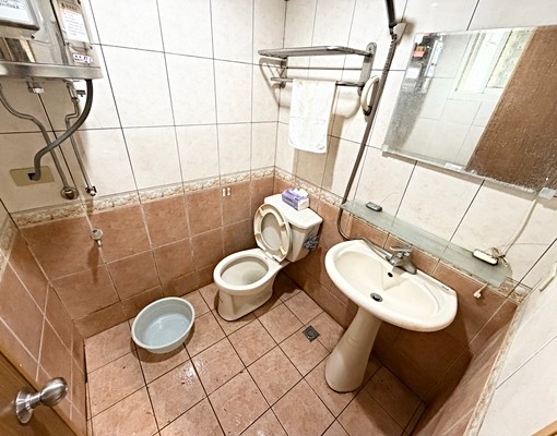 中和站.家俱全.近公園.採光超值套房 - Image 6