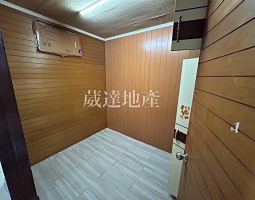 舒適美宅|新埔捷運站旁公寓三樓 - Image 3