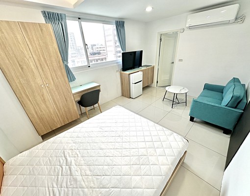 🚩文華高中捷運站套房🉑租補🌿陽台獨洗-子母車︱近水湳 - Image 1