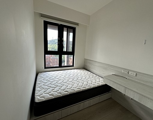 <五泰社宅>誠美電梯高樓二房~含管車~可租補,入籍 - Image 8