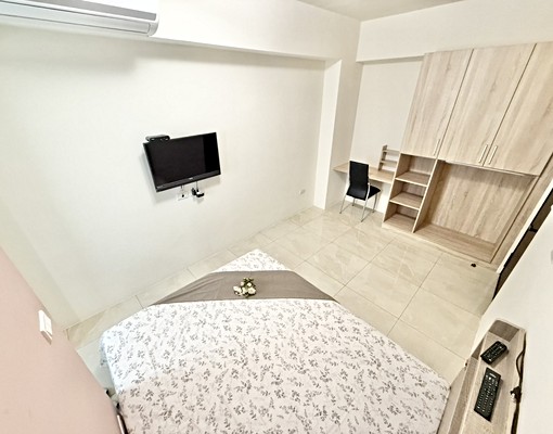 想泥的夜夜夜✨超大空間衛浴開窗✨陽台獨洗大面採光 - Image 2