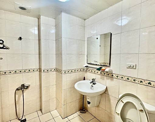 臻品社區採光通風2房+坡平車位 - Image 5