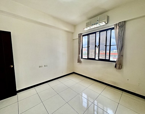 臻品社區採光通風2房+坡平車位 - Image 7