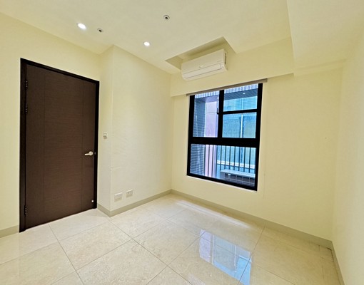 漢神棧⾼樓河景宅 - Image 8