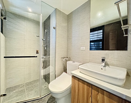 漢神棧⾼樓河景宅 - Image 11