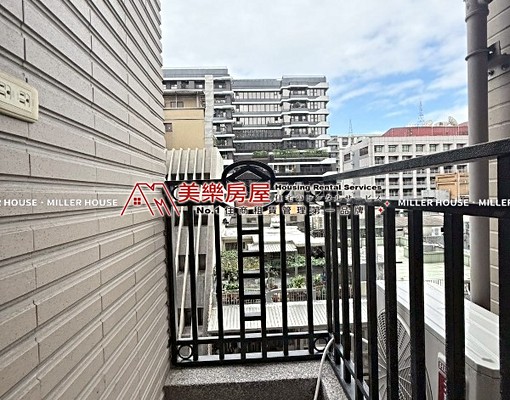 美樂*中山國小*採光挑高質感1+1房*晴光商圈*有陽台*含管 - Image 15