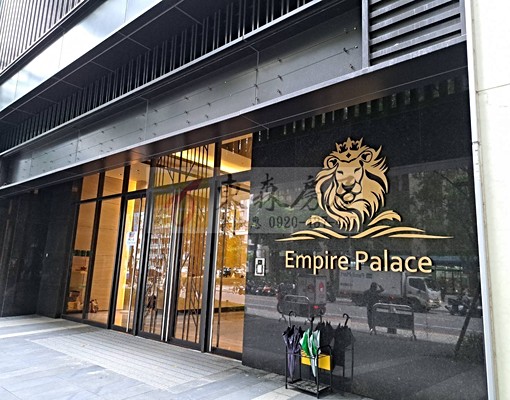 【江子翠捷運旁】帝國露臺套房*含管理費*含車位*家具齊全 - Image 3