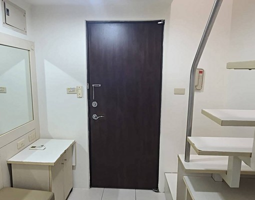 輔英(崇聖路)邊間電梯套房218 - Image 9