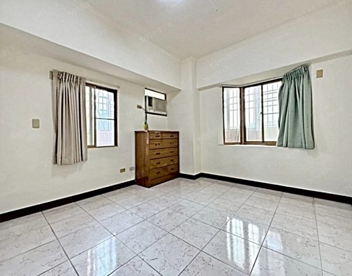 東區近聯邦銀行生活機能佳可租補可寵近交流道 - Image 2