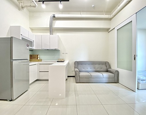 附家電🌟高樓🌟附平車🌟近一中、科大🌟兩房一廳 - Image 4