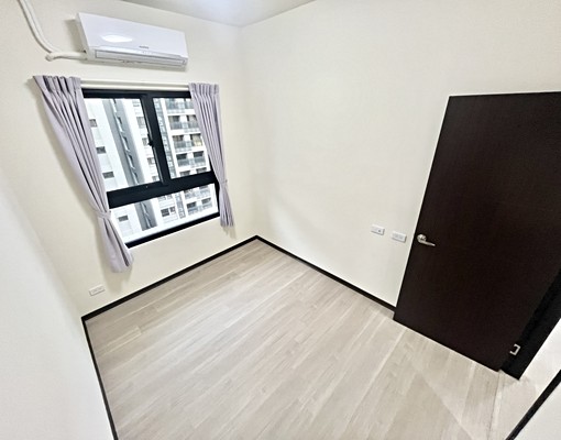 近建國小♡三房雙陽台♡平面汽車位♡可雙租補+入籍♡全新未住♡ - Image 9