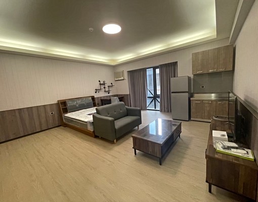 小資質感套房|三多捷運站|近SOGO百貨公司|近夜市 - Image 1