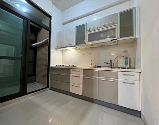 左營#社區透天#面寬雙車墅#五大房#鬧中取靜 - Image 5