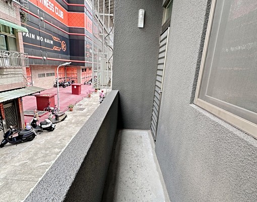 租-三多商圈捷運站翻新美透天 - Image 10