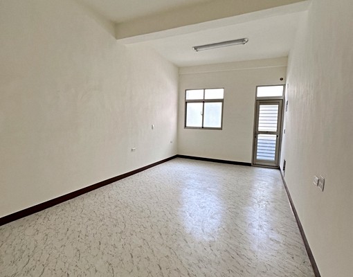 租-三多商圈捷運站翻新美透天 - Image 9