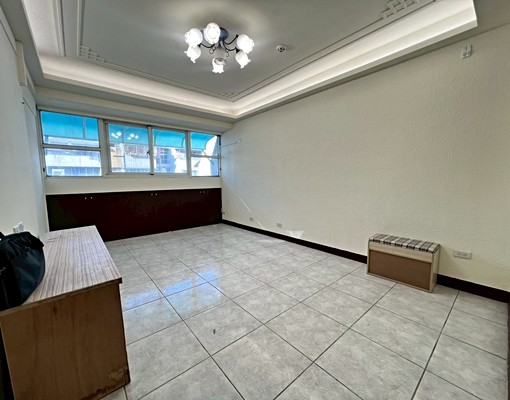 西區勤美旁超大三房✨可租補戶籍|可貓狗✨台水電✨ - Image 2