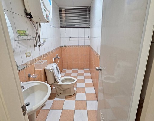 洲際漢神崇德美食商圈可租補 - Image 6