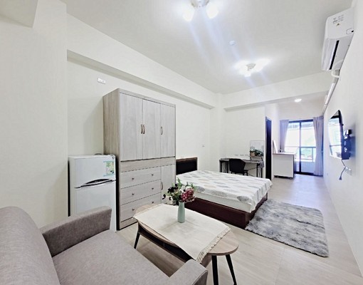 可租補✨近全新✨陽台獨洗✨子母車✨電梯套房✨情侶最愛 - Image 1