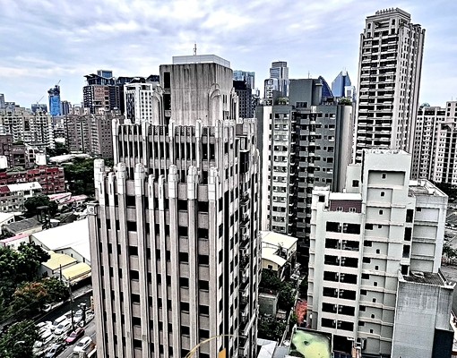 西屯逢甲❤️三房平車❤️頂級裝潢❤️可租補報稅❤️有浴缸 - Image 11