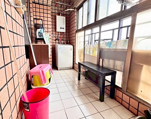 北屯秒殺超低價兩房💞可租補戶籍✨近捷運站🚉四維國小 - Image 8