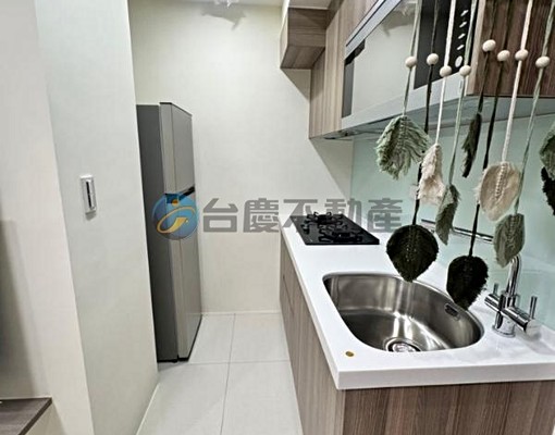 高大特區/全新2房+車位 - Image 9